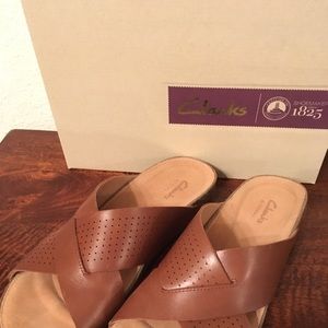 Clarks Perri Cove Dark Tan Leather size 8